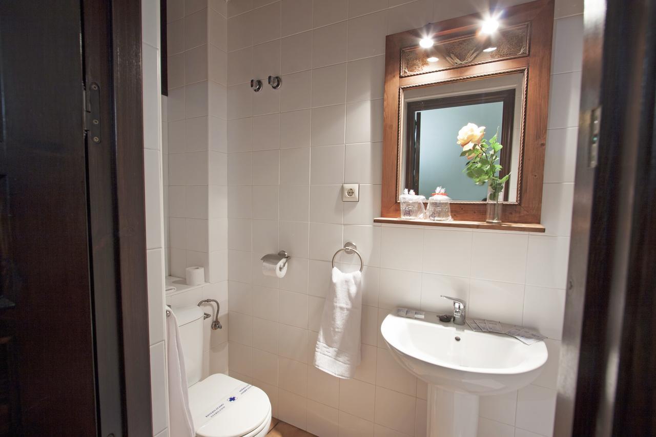 Hotel Puerta De La Sierra ปูเอร์โต เซร์ราโน ภายนอก รูปภาพ
